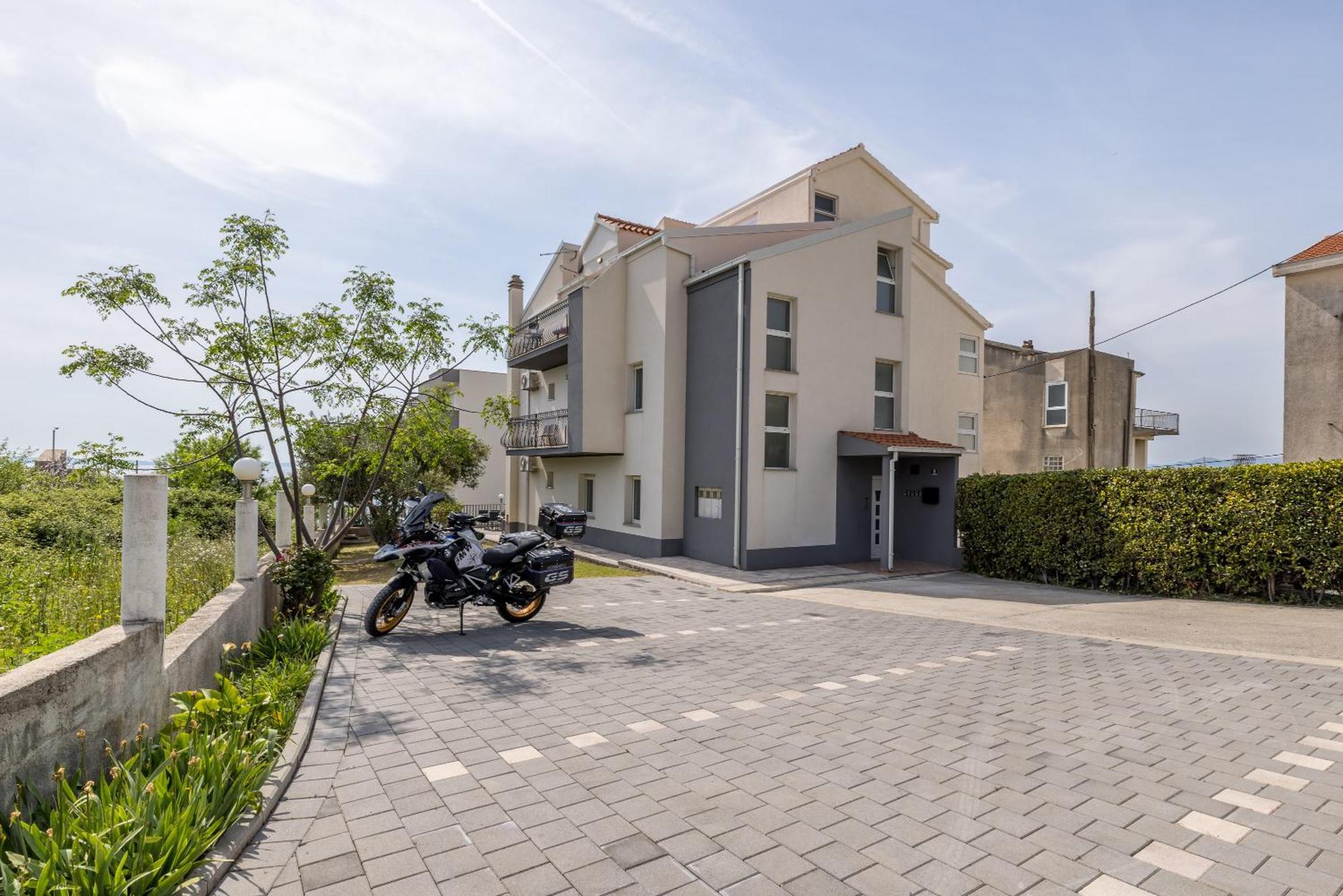 Mediterano Apartments Podstrana Dış mekan fotoğraf